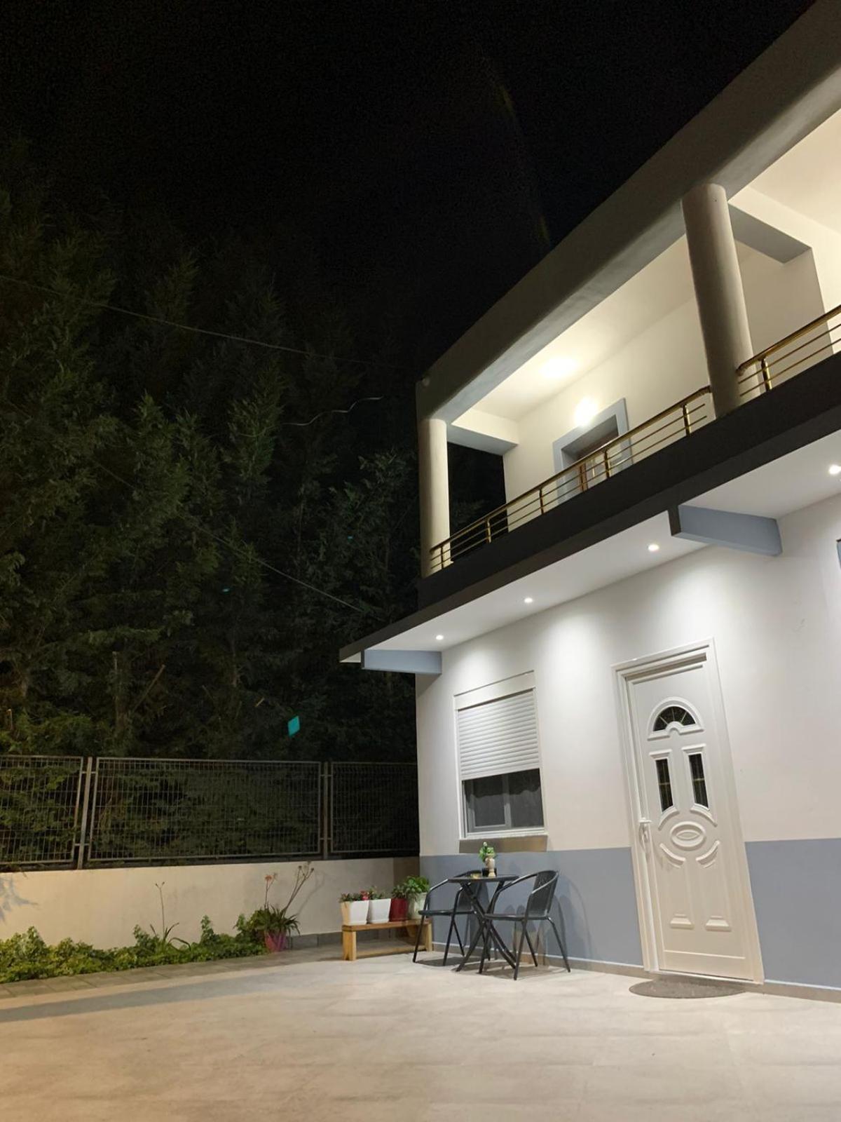 Villa Likaj 베라트 외부 사진